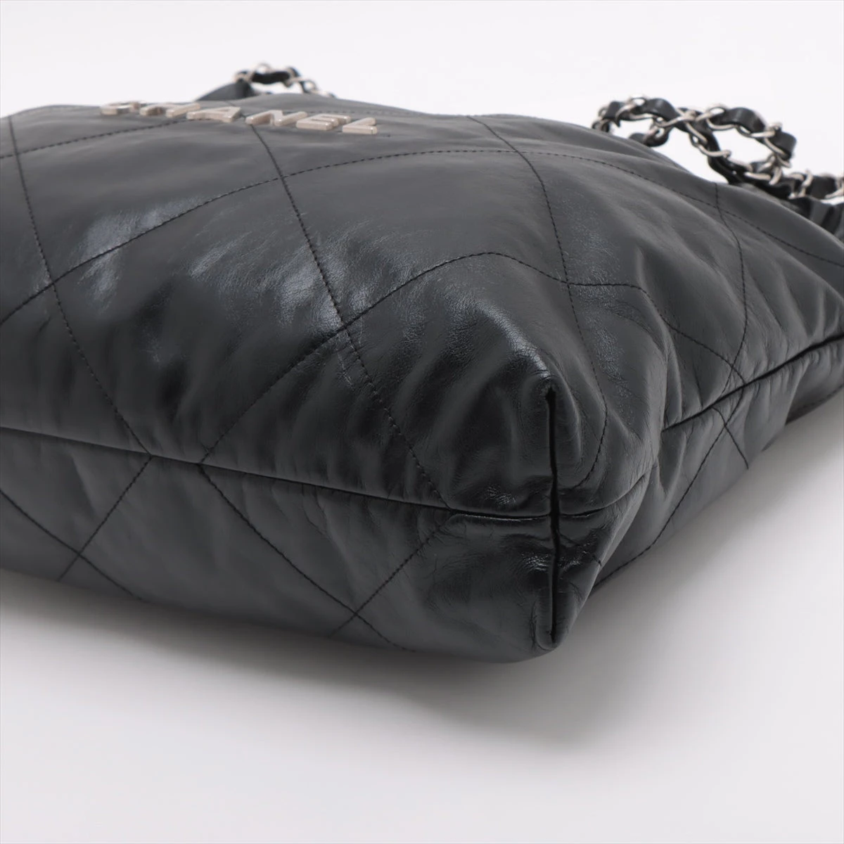 正規品 CHANEL シャネル レザースカート ラムレザー 膝丈 シルバー シャネル ボーイシャネル25 パテントレザー チェーンショルダー