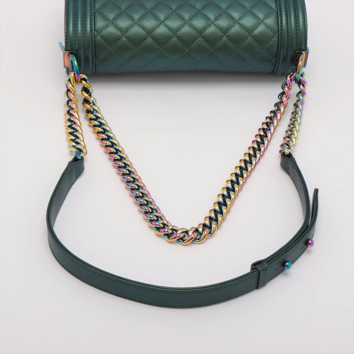 シャネル スマホショルダー レインボー シャネル スマホショルダー レインボー (CHANEL/ショルダー