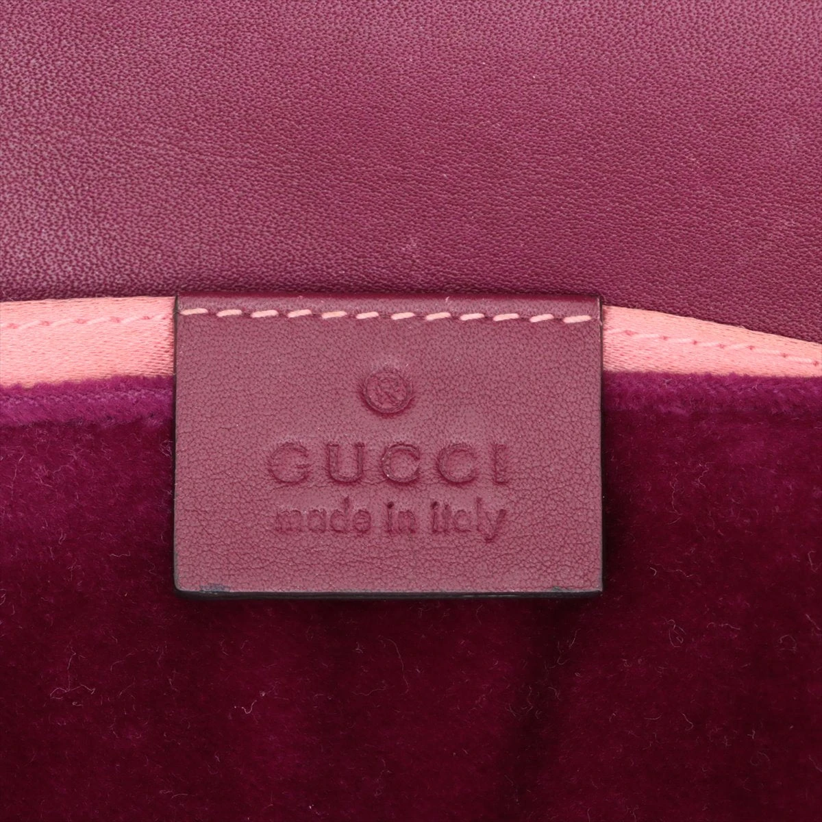 グッチ GGマーモント ベルベット チェーンショルダーバッグ パープル