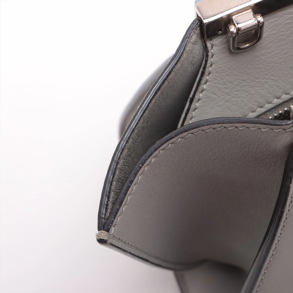 フェンディ プチトロワジュール レザー 2WAYハンドバッグ グレー