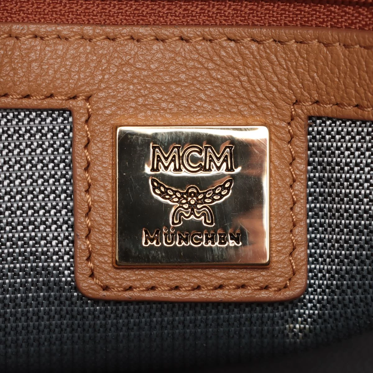 MCM ヴィセトス レザー×スタッズ バックパック/リュック MCM ヴィセトス レザー×スタッズ バックパック/リュック