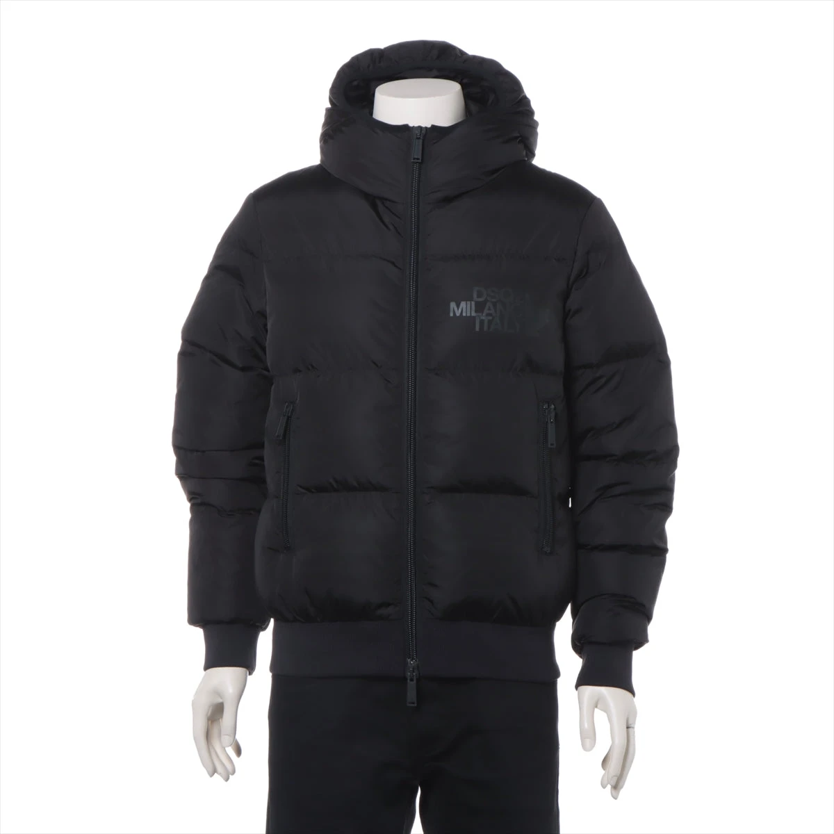 ブラックダウンジャケット 44