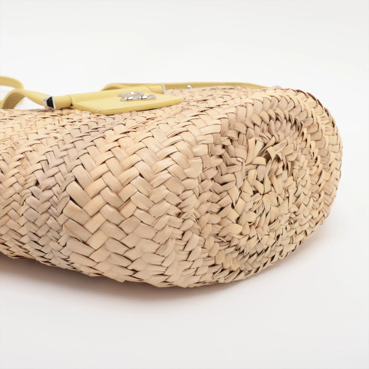 ジミーチュウ　かごバッグ　イエロー　新品 ジミーチュウ ビーチバスケット かごバッグ S イエロー Jimmy Choo