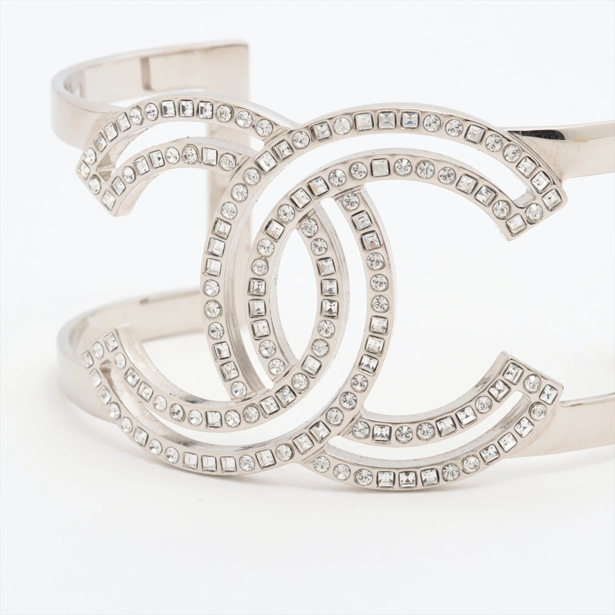 シャネル ココマーク B16K バングル GP×ラインストーン シルバー