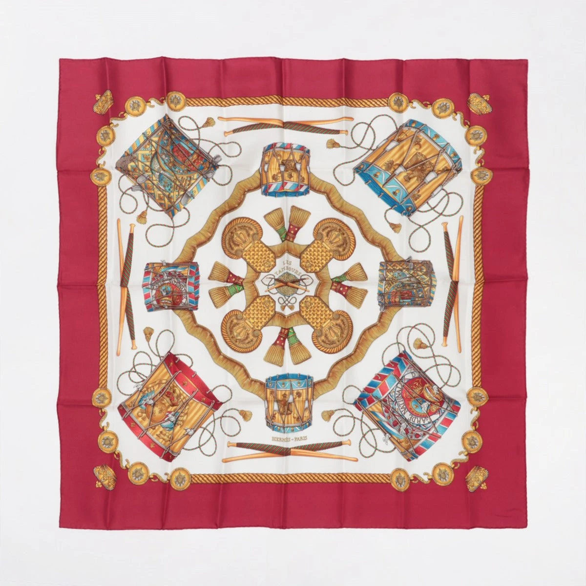 エルメス カレ90 LES TAMBOURS 太鼓 スカーフ シルク ボルドー