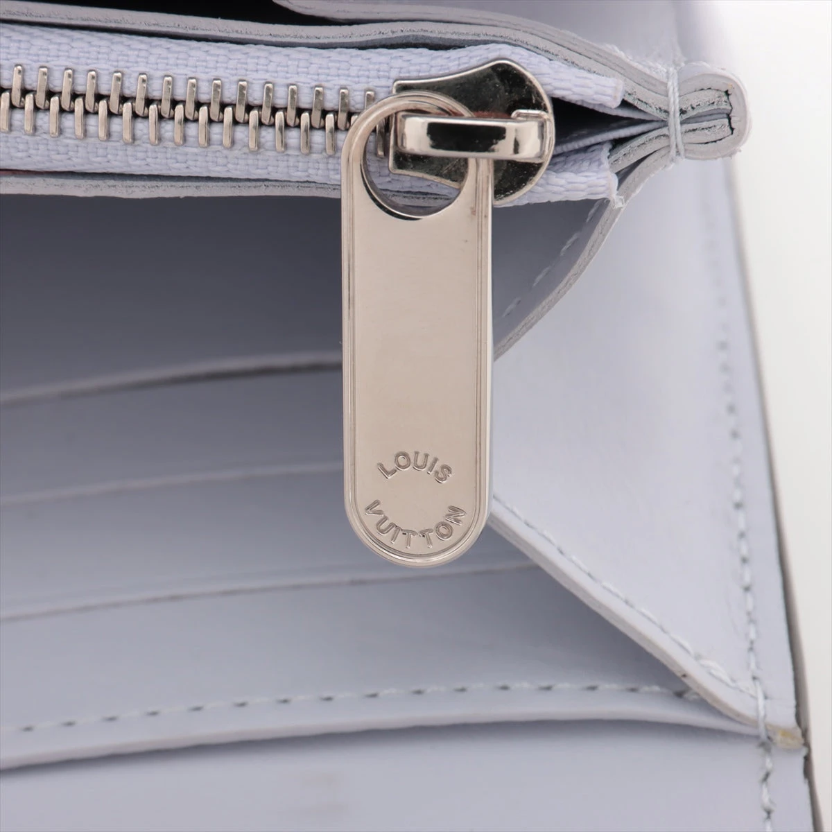 未使用級⭐️24年購入 新型RFID ルイヴィトン マヒナ ポルトフォイユ 財布 ポルトフォイユイリス コンパクトのおすすめ人気商品一覧 通販