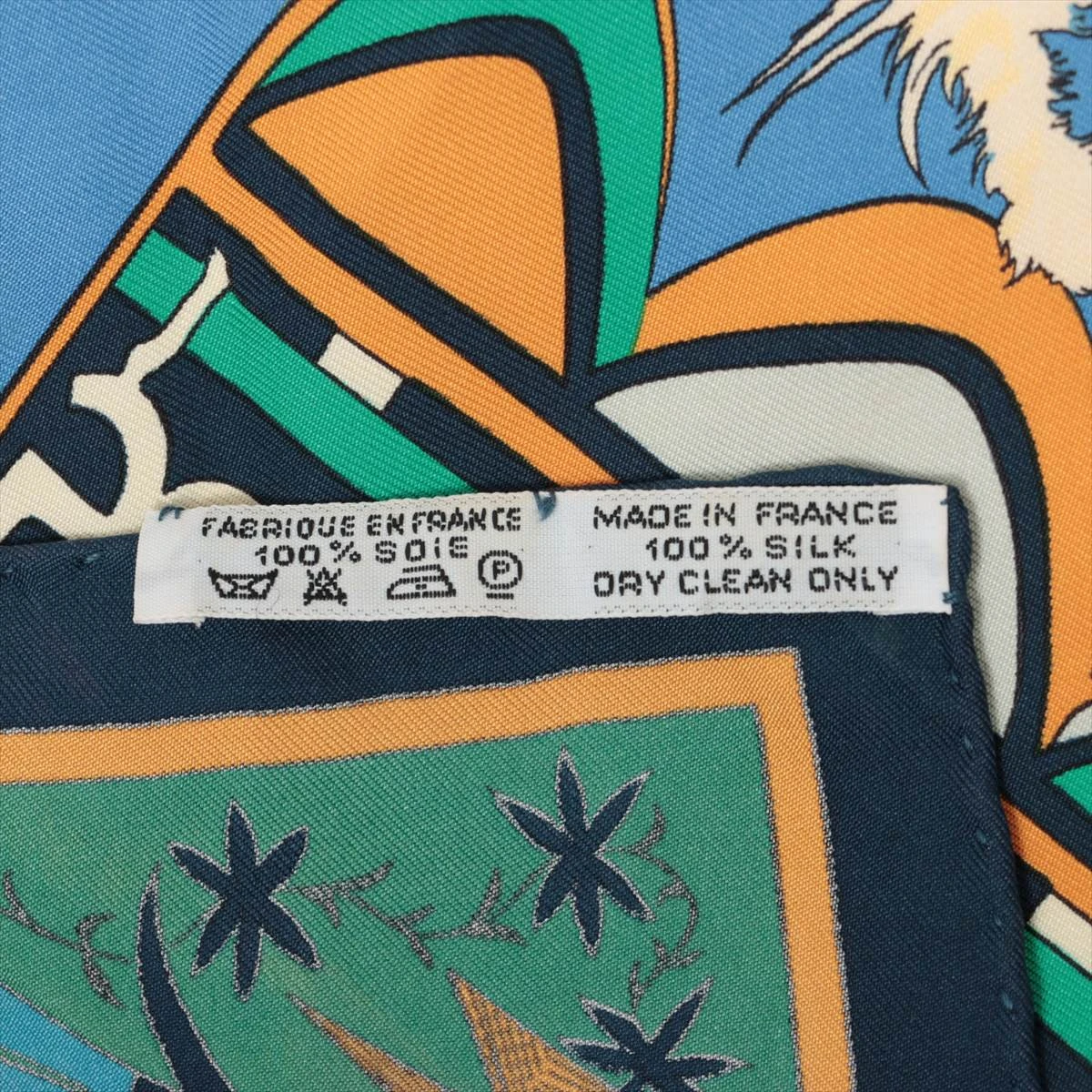 エルメス✨【HERMES】 Kachinas カチナ カレ90 大判スカーフ HERMES 美品 エルメス カレ90『Kachinas カチナ』大判スカーフ