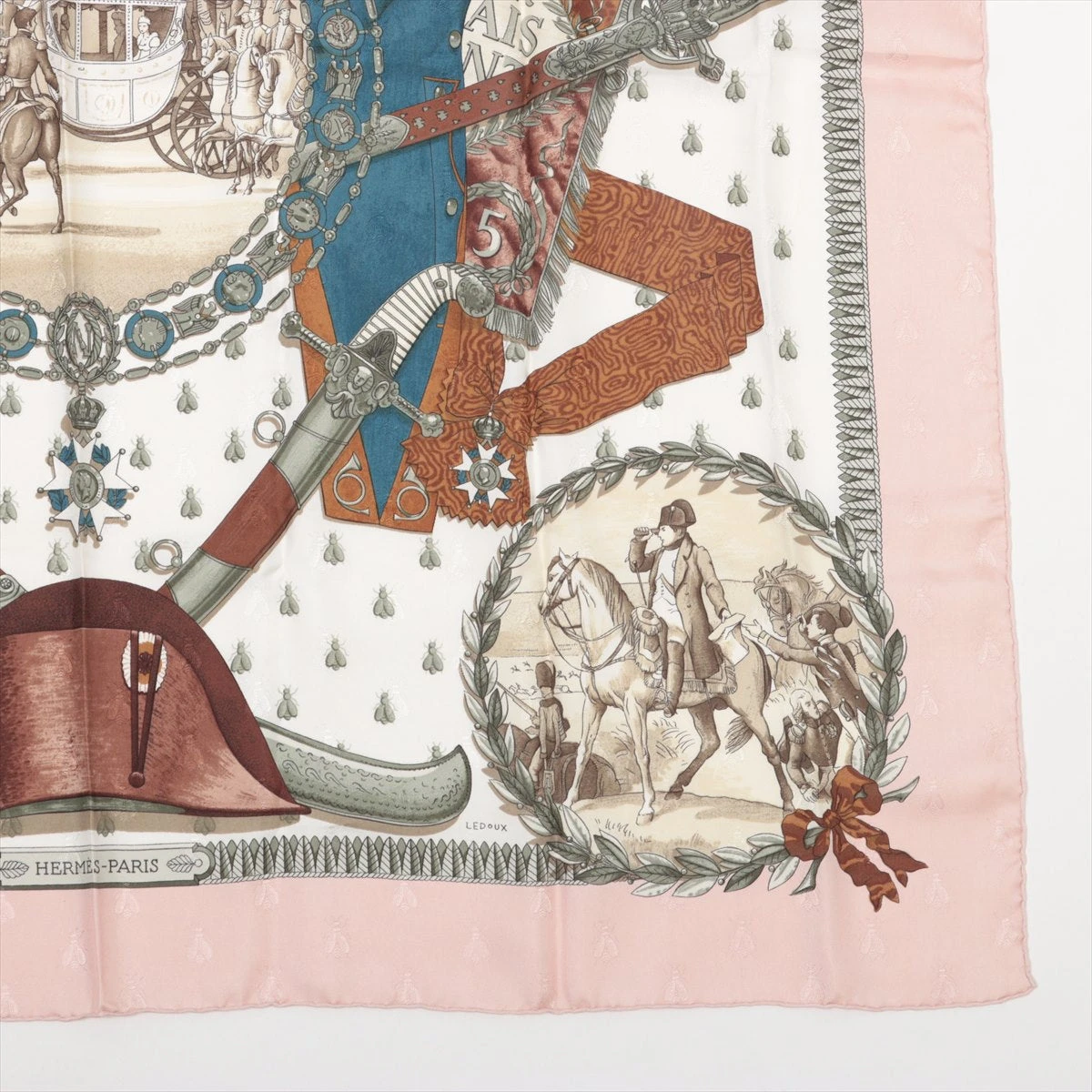エルメス NAPOLEON ナポレオン スカーフ カレ90 ピンク マルチカラー エルメス カレ90 NAPOLEON ナポレオン スカーフ シルク ピンク