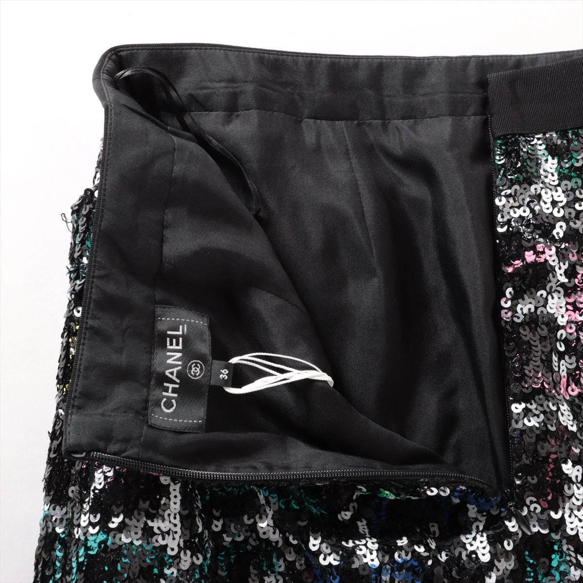 P05513V04356 シャネル　スカート ココボタン　黒　レディース　人気 P05513V04356 CHANEL シャネル スカート ココボタン