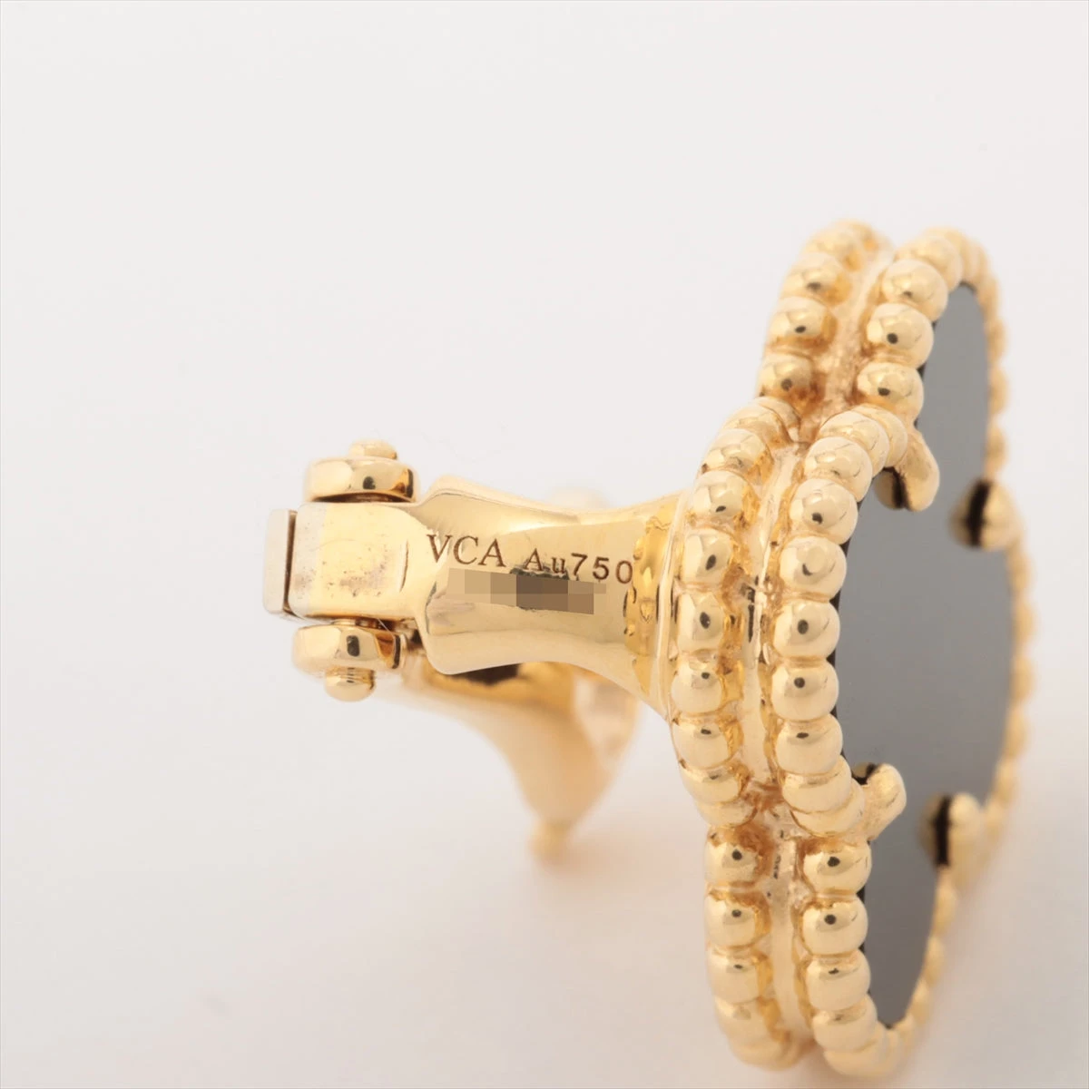 ヴァンクリーフ　オニキスピアス ヴァンクリーフ&アーペル マジックアルハンブラ シェル オニキス