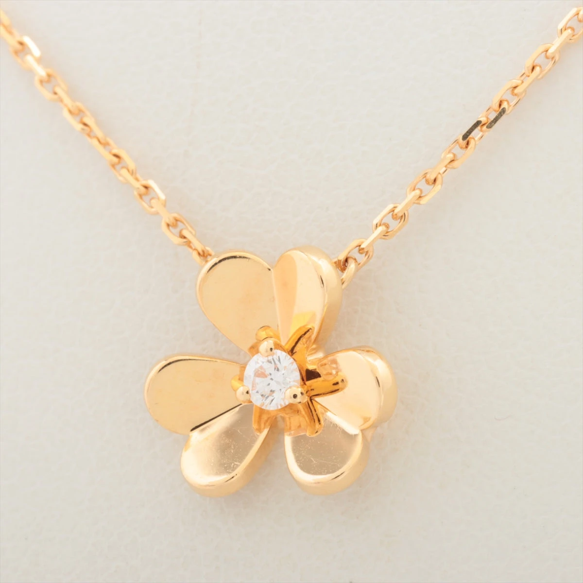 ヴァンクリーフ ネックレス ヴァンクリーフ＆アーペル(Van Cleef & Arpels)ヴァンクリーフ