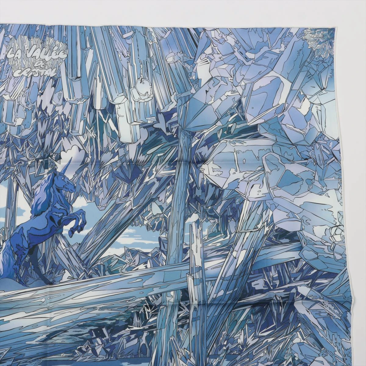 新品未使用品HERMESエルメス90 スカーフ水晶の谷の風景 グレー レディース HERMES エルメス スカーフ カレ90 La Vallee de Cristal 水晶の