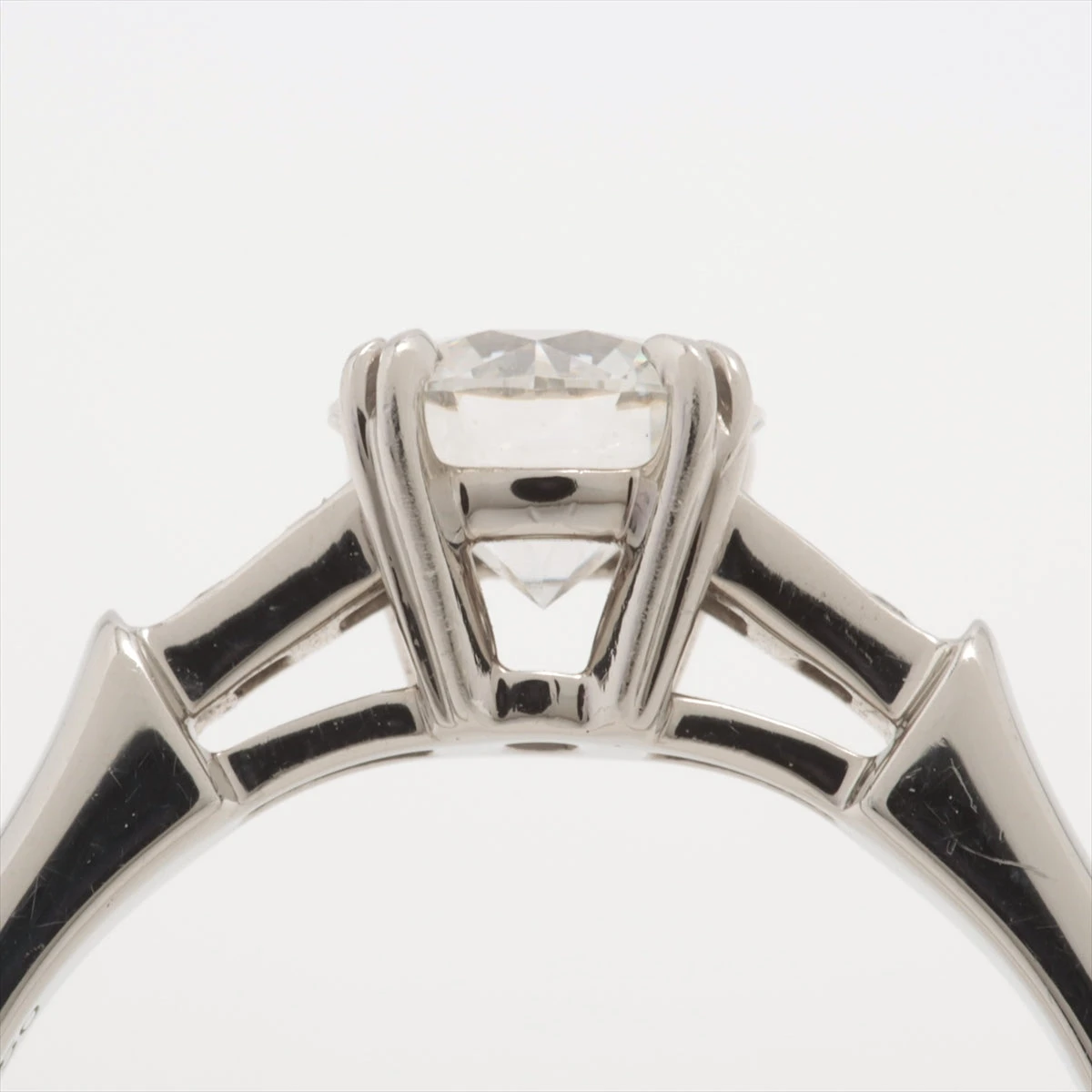 ハリーウインストン　トリストリング ハリーウィンストンラウンドカット・トリスト・リング