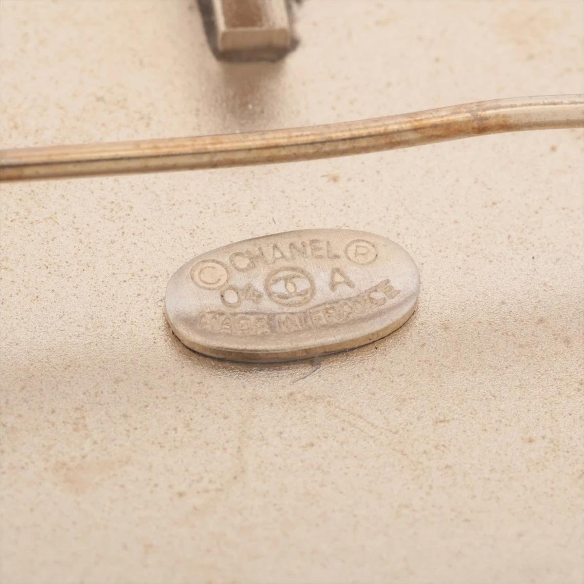 シャネル ココマーク 04A ブローチ GP×プラスチック×ラインストーン