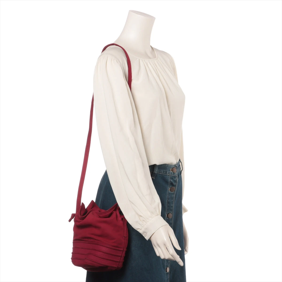 ロエベ ロゴ スエード ショルダーバッグ レッド A2849556｜中古