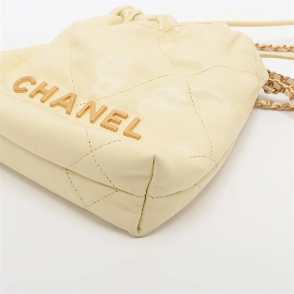 CHANEL チェーンショルダーバッグ イエロー – co&co