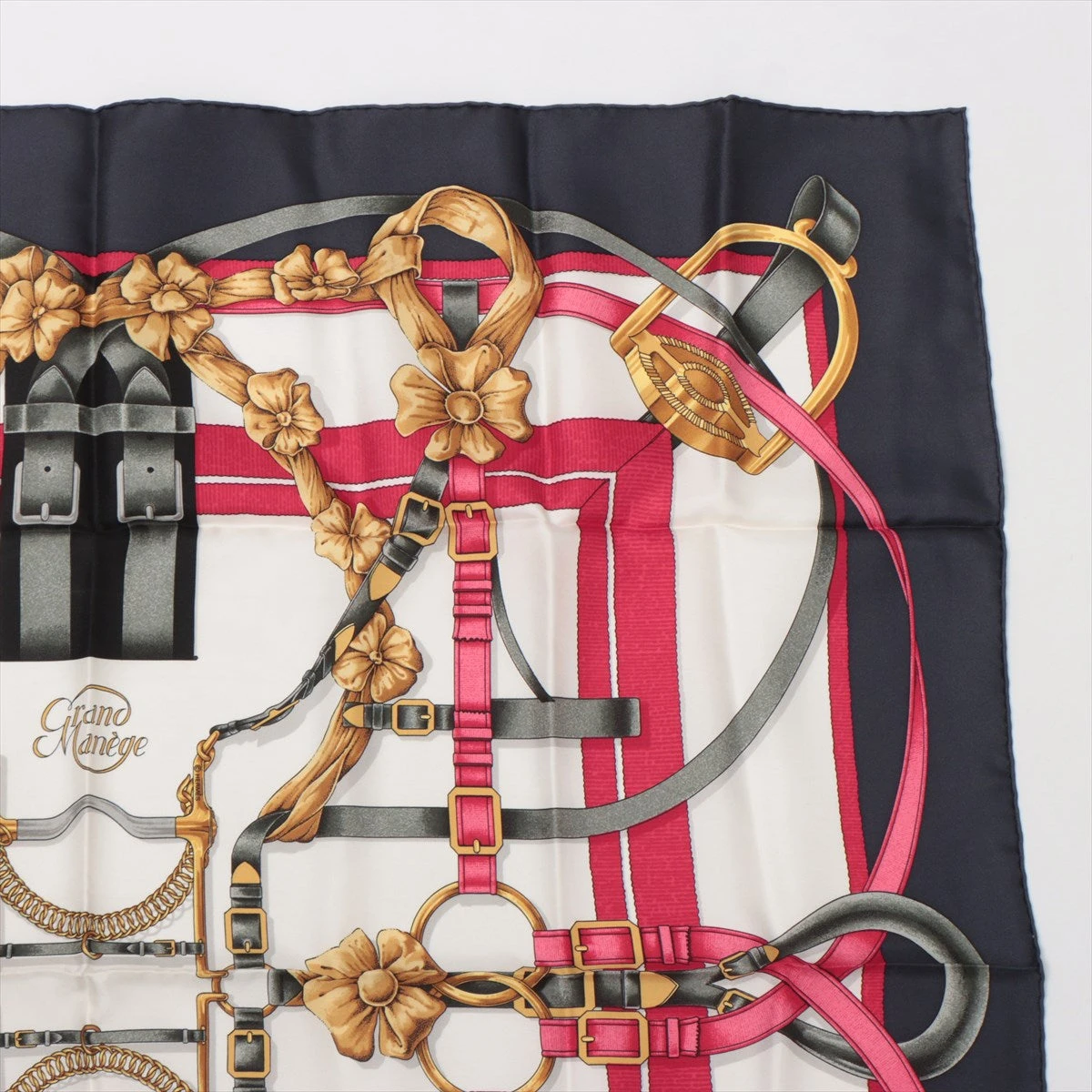 エルメス スカーフ 90 Grand Manege 楽天市場】【中古】エルメス スカーフ カレ90 Grand Manege 大