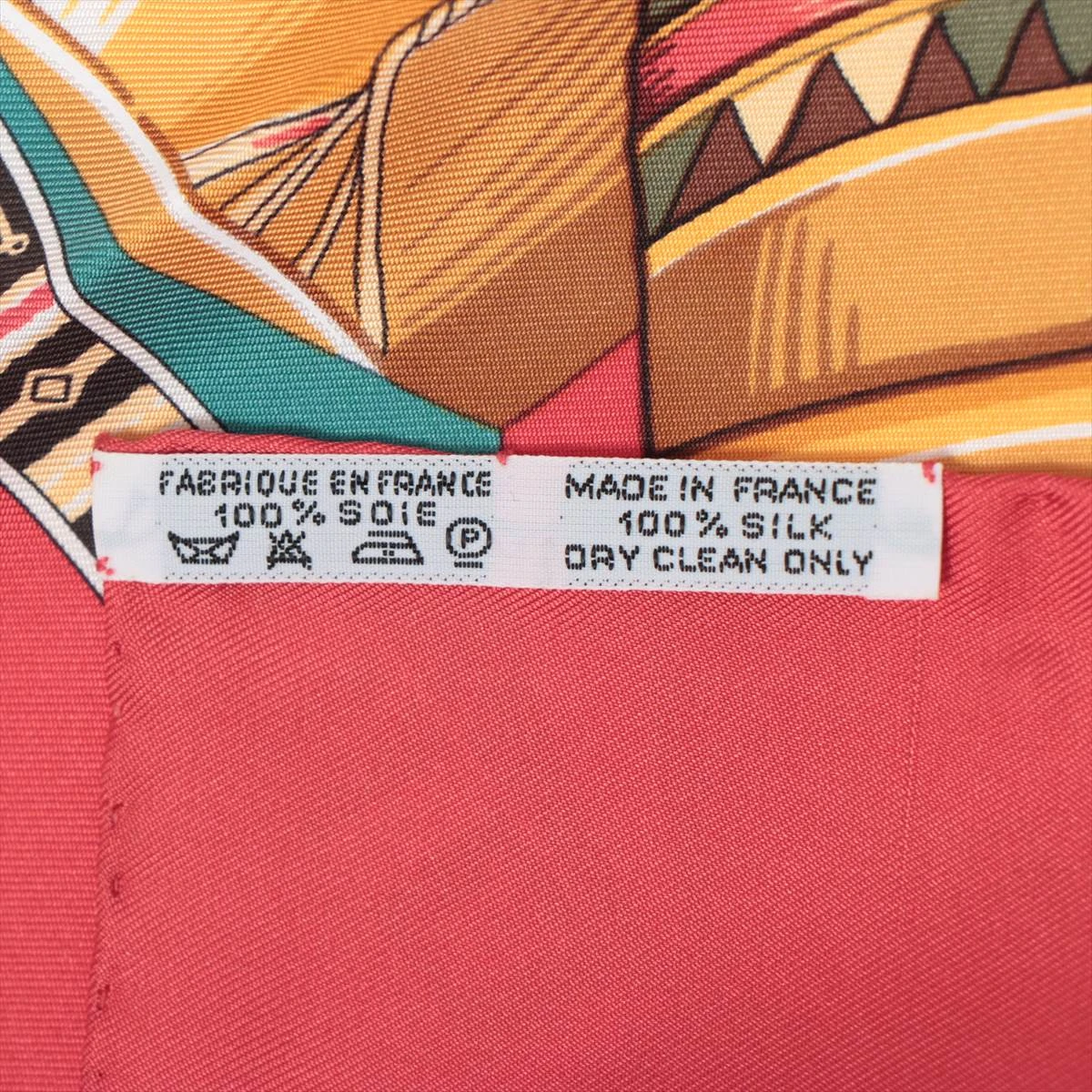 エルメス カレ90 Au Son du Tam Tam タムタムの音に合わせて スカーフ