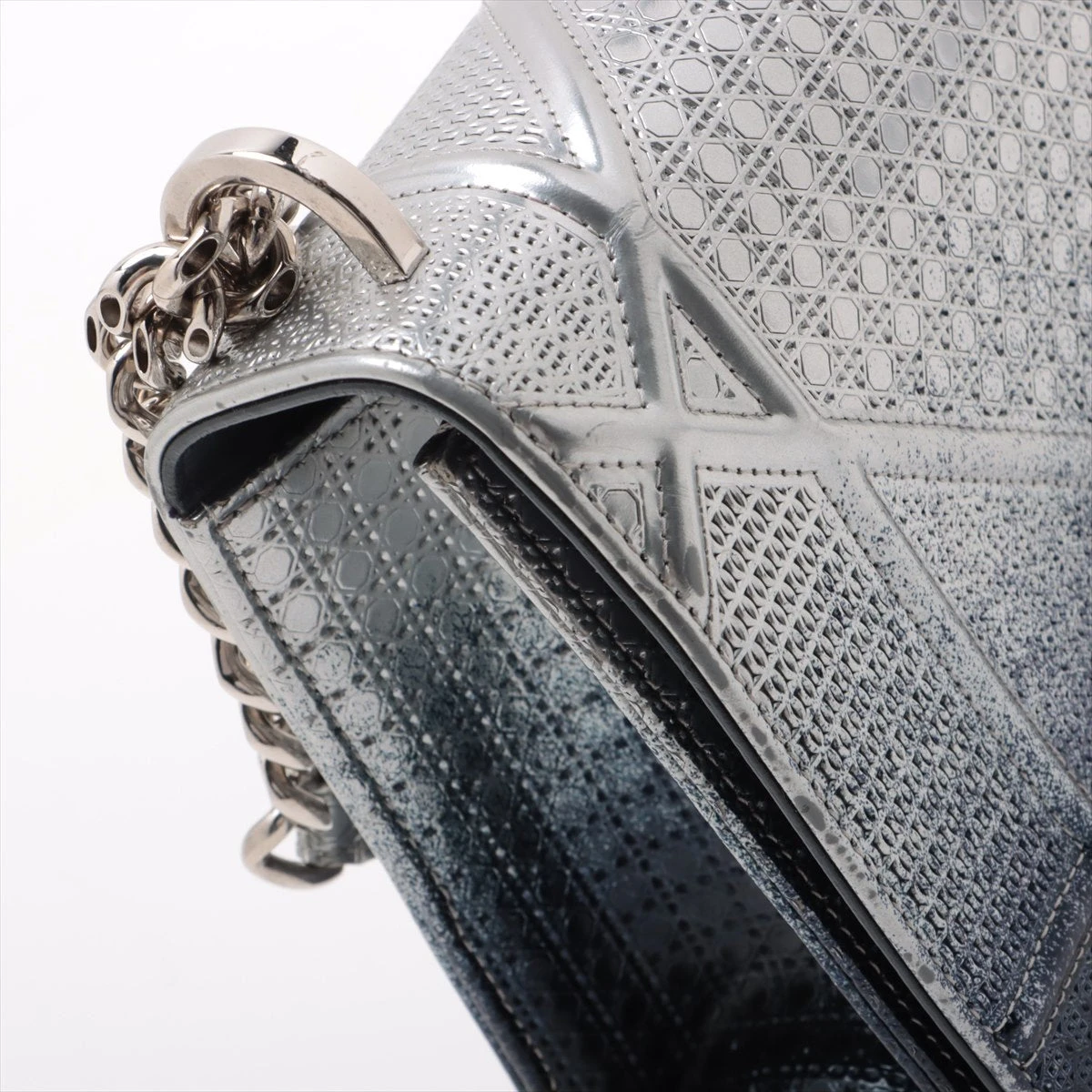 Dior ディオラマレザーチェーンショルダーバッグシルバー