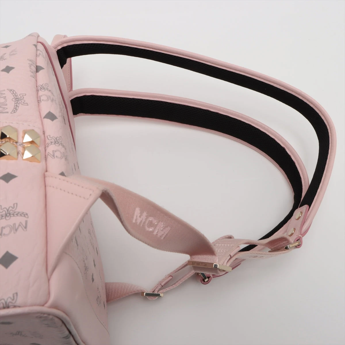 MCM レザー×スタッズ バックパック/リュック ピンク A2878133
