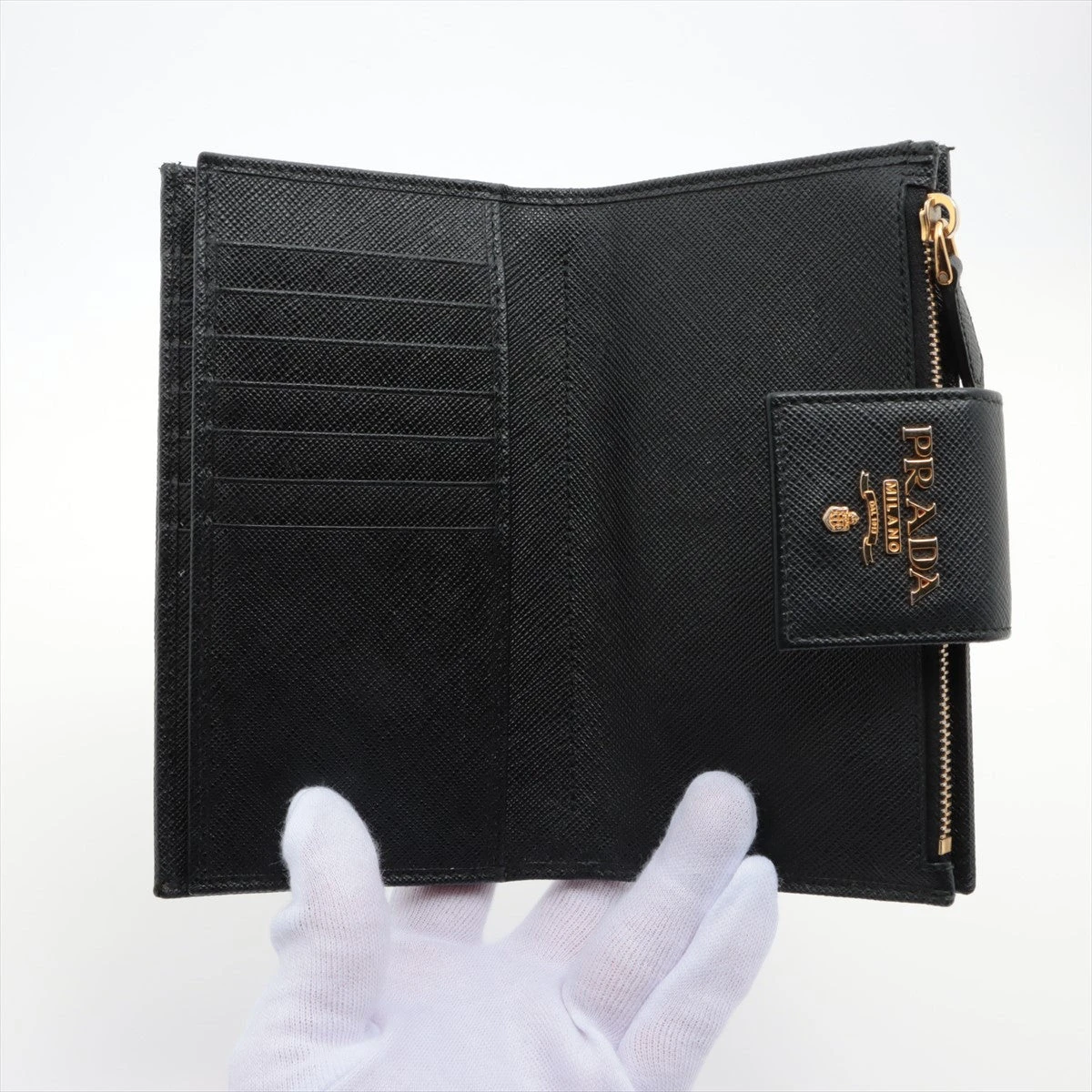 プラダ サフィアーノ 1ML005 レザー 財布 ブラック A2878600｜中古