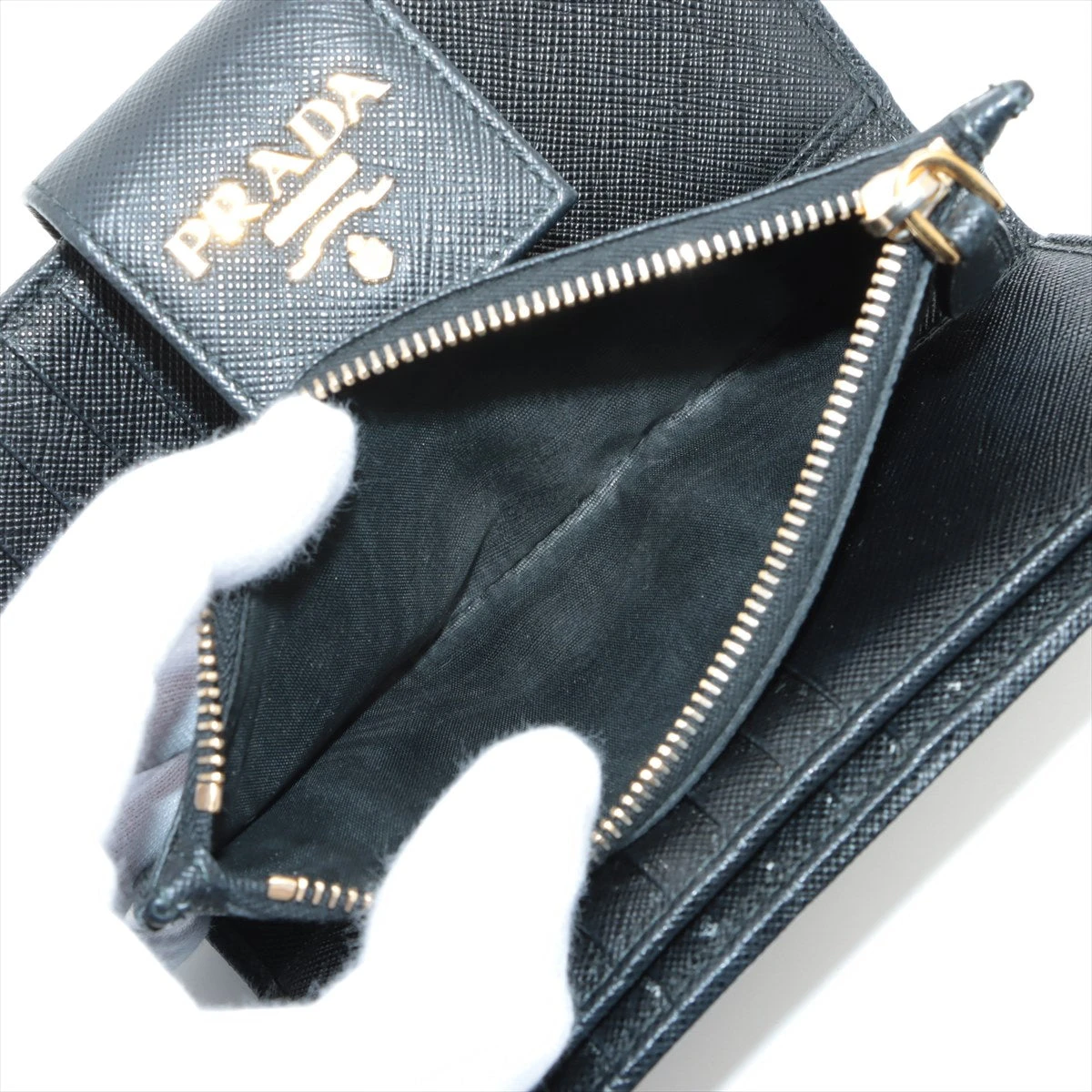 プラダ サフィアーノ 1ML005 レザー 財布 ブラック A2878600｜中古