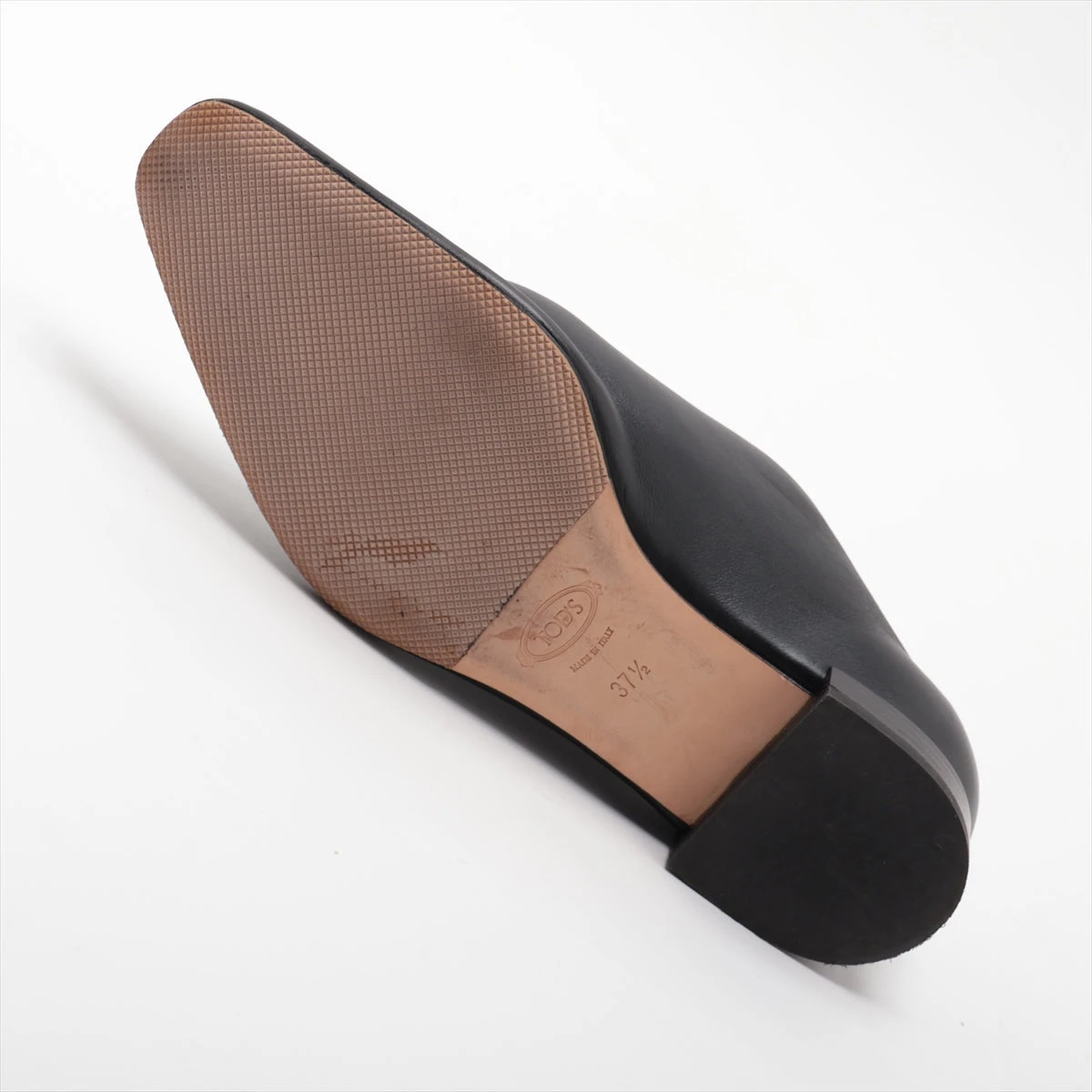 TOD'S マメクロゴウチ Mame Kurogouchi Has Collaborated With Tod's – And The