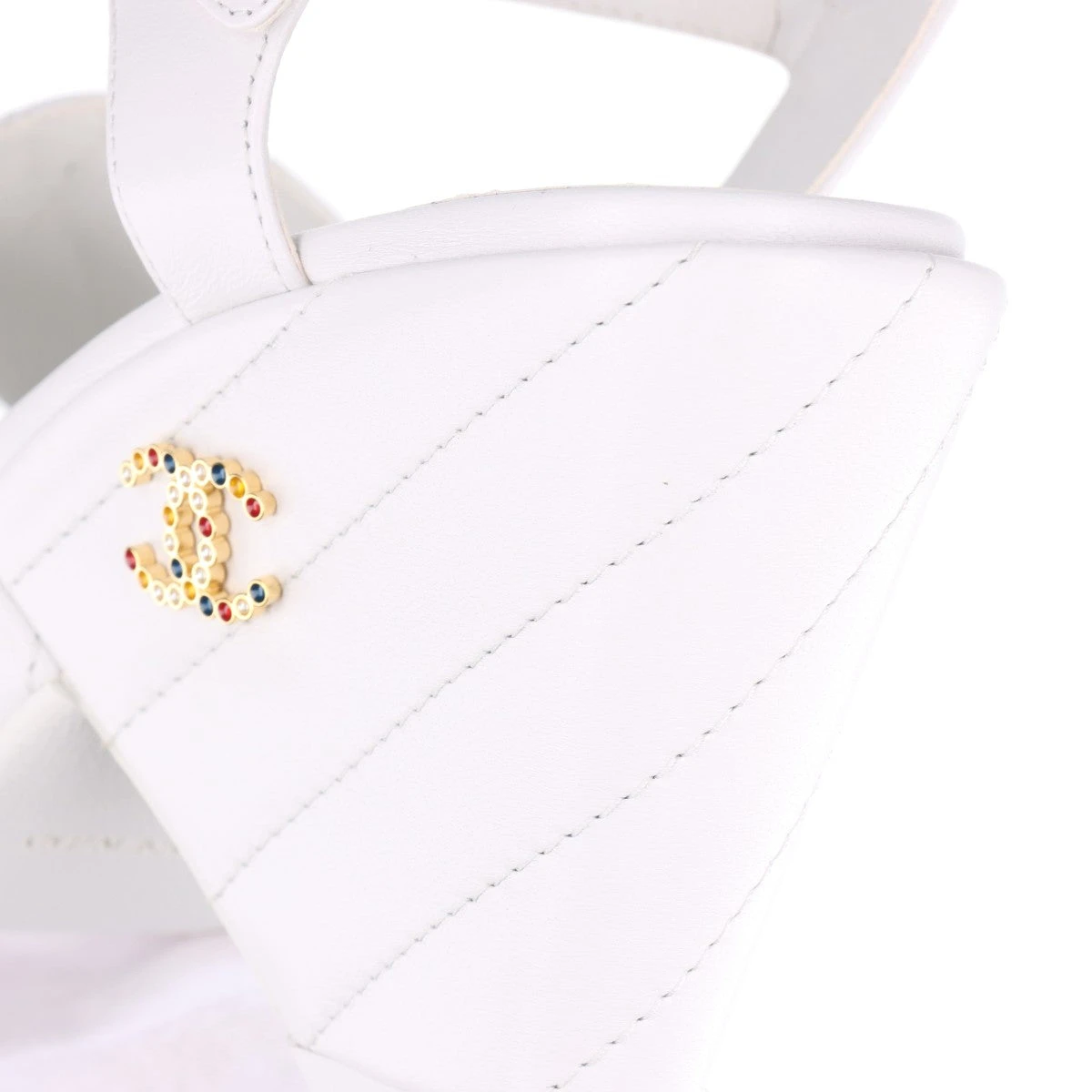 シャネル ココマーク レザー サンダル 35 レディース ホワイト