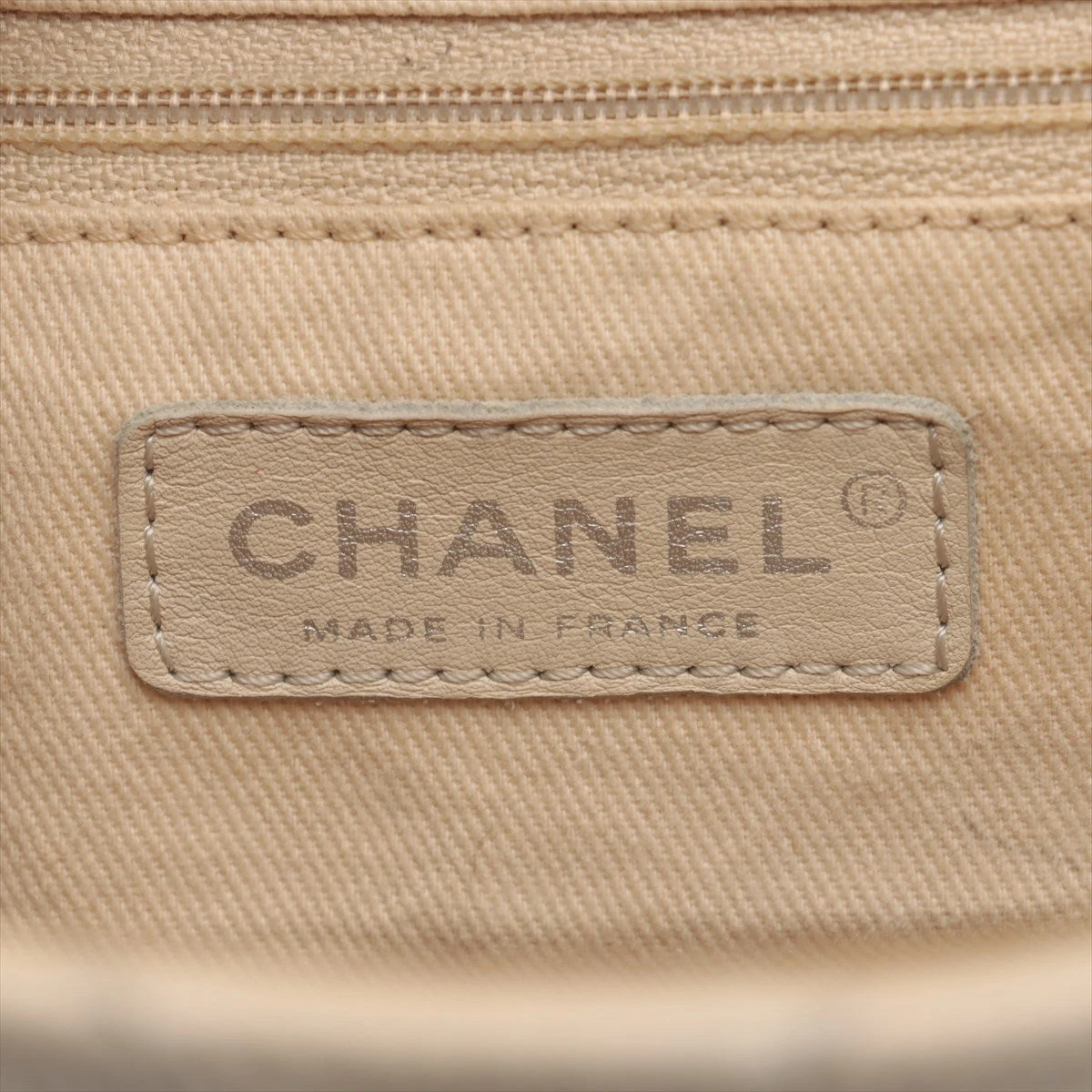 美品 11番台 CHANEL シャネル キャンバス チェーンショルダーバッグ シャネル Vステッチ キャンバス チェーンショルダーバッグ