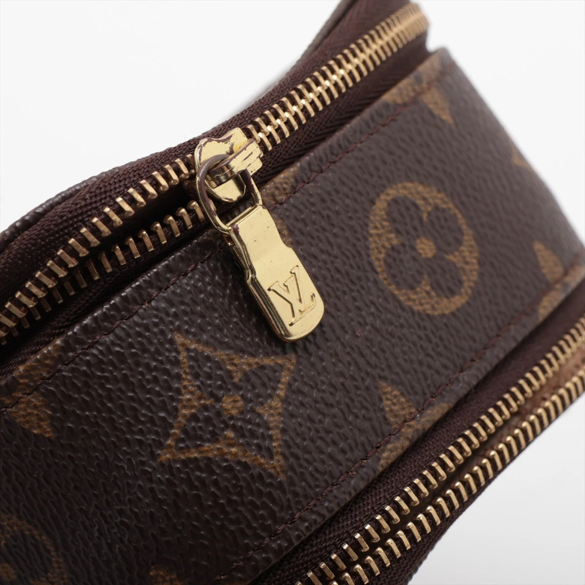 ★Louis Vuitton ルイヴィトンモノグラムトゥルース ブラッシュ PM LOUIS VUITTON ルイ・ヴィトン トゥルース・ブラッシュPM