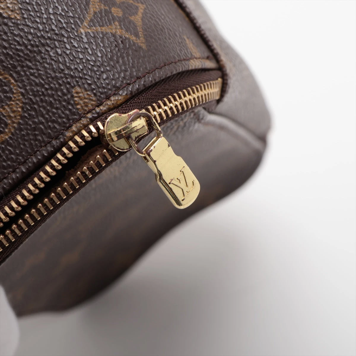 LOUIS VUITTON ルイヴィトン 化粧ポーチ トゥルースブラッシュ LOUIS VUITTON ルイ・ヴィトン トゥルース・ブラッシュPM