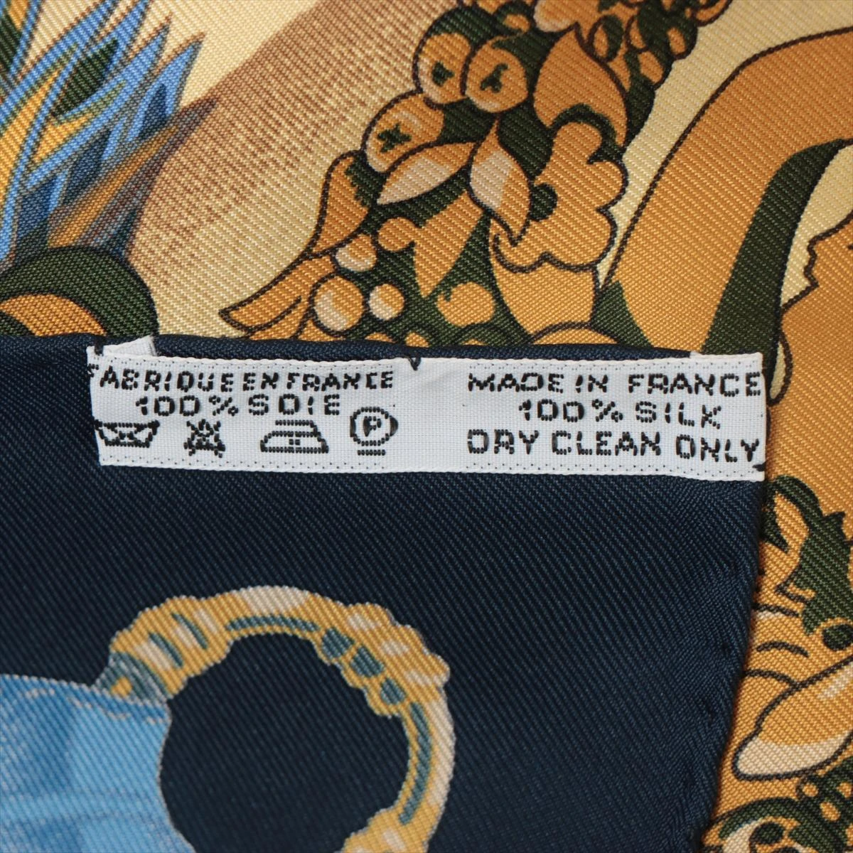 エルメス カレ90 soleil de soie シルクの太陽 スカーフ シルク