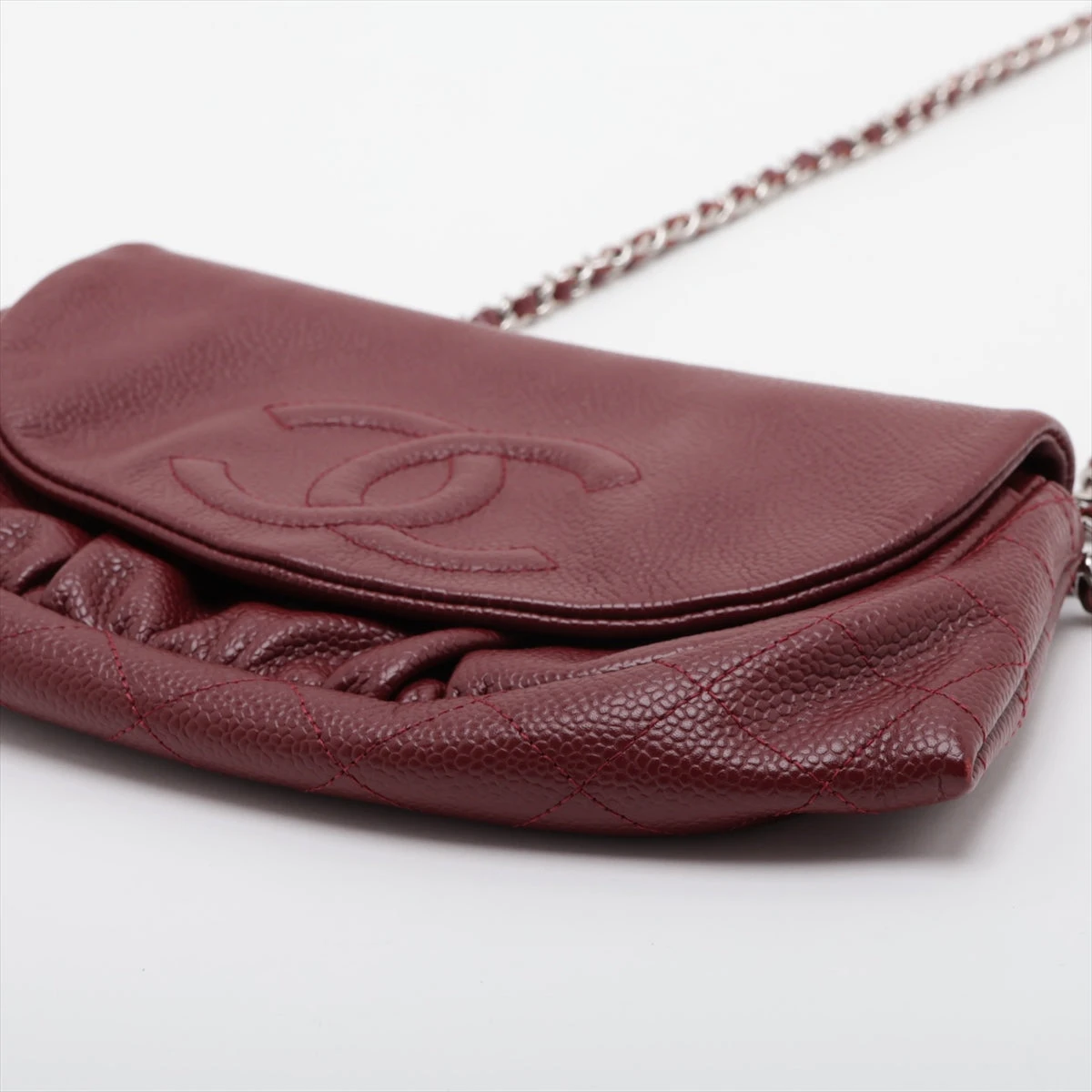 シャネル ハーフムーン キャビアスキン チェーンウォレット レッド  