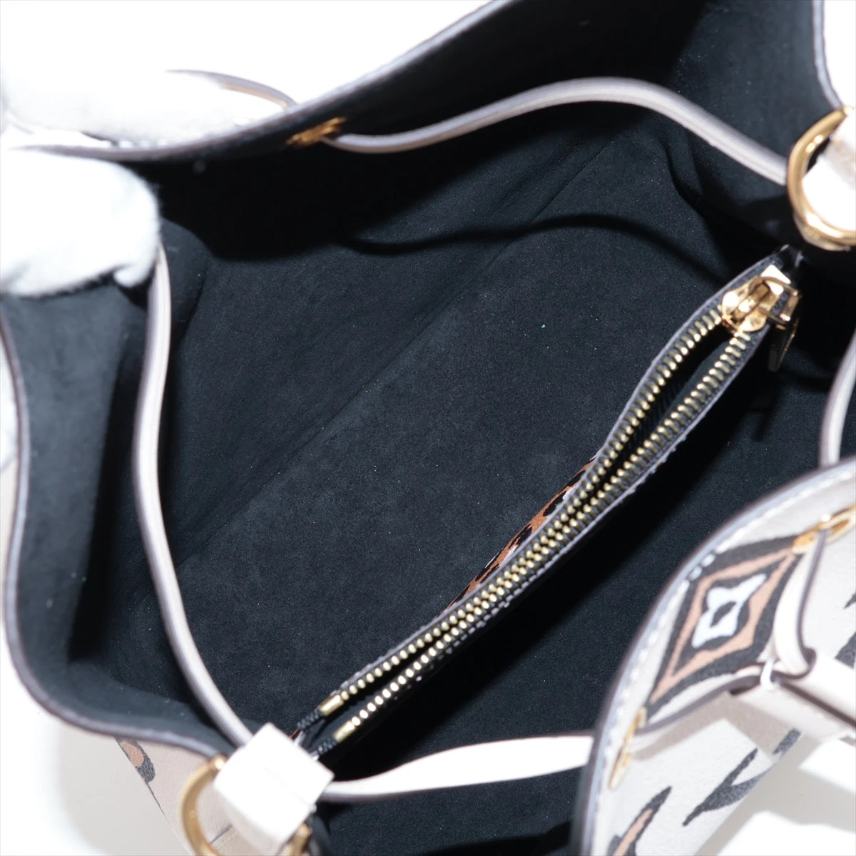 ヴィトン モノグラム ワイルドアットハート ネオノエ M45822 RFID反応