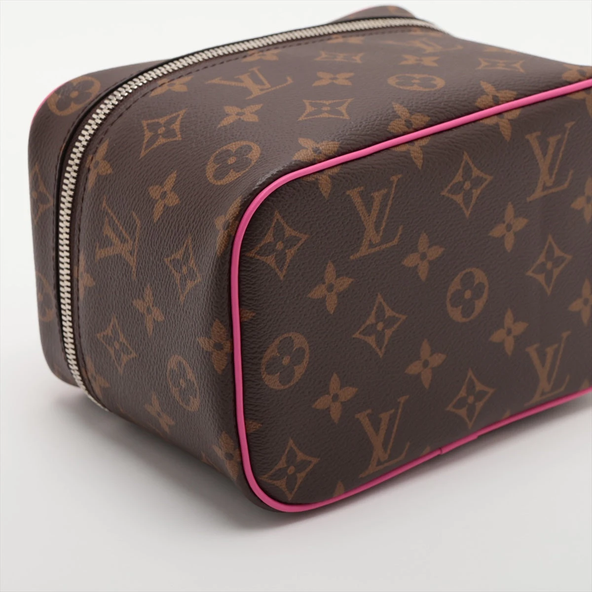 ルイ・ヴィトン 大人カッコいい逸品♡】ルイヴィトン セカンドバッグ (Louis