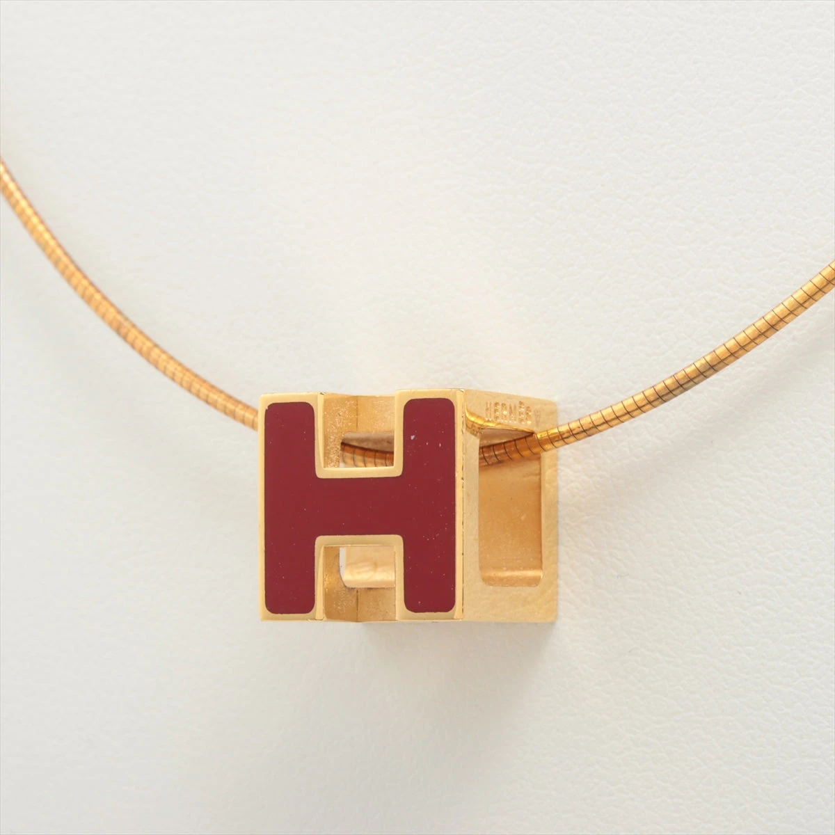 HERMES エルメス キューブ型Hペンダントトップ 白 HERMES エルメス