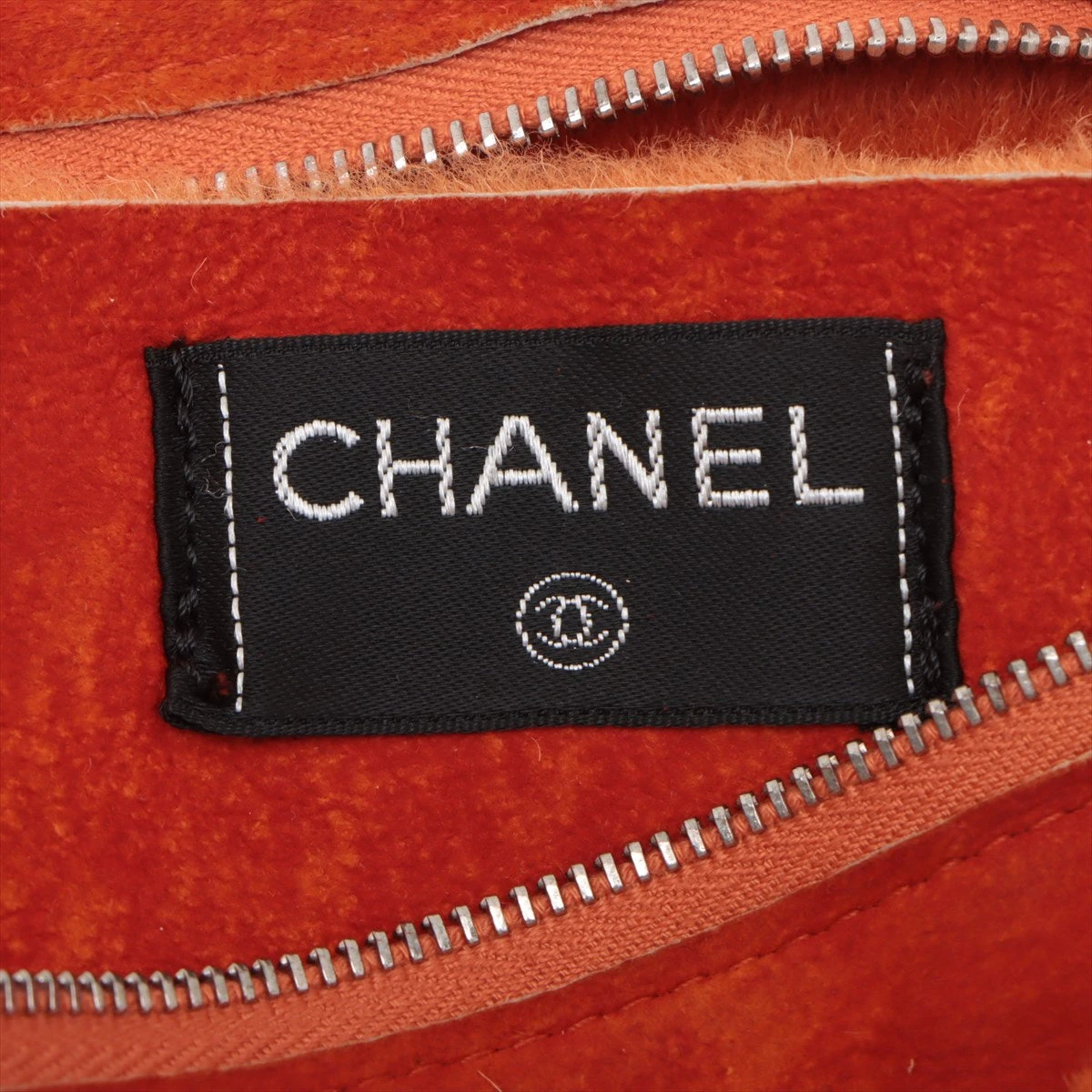CHANEL ムートンショルダーバッグ　正規品　オレンジ　【リメイクあり】 シャネル ココマーク ムートン ショルダーバッグ オレンジ
