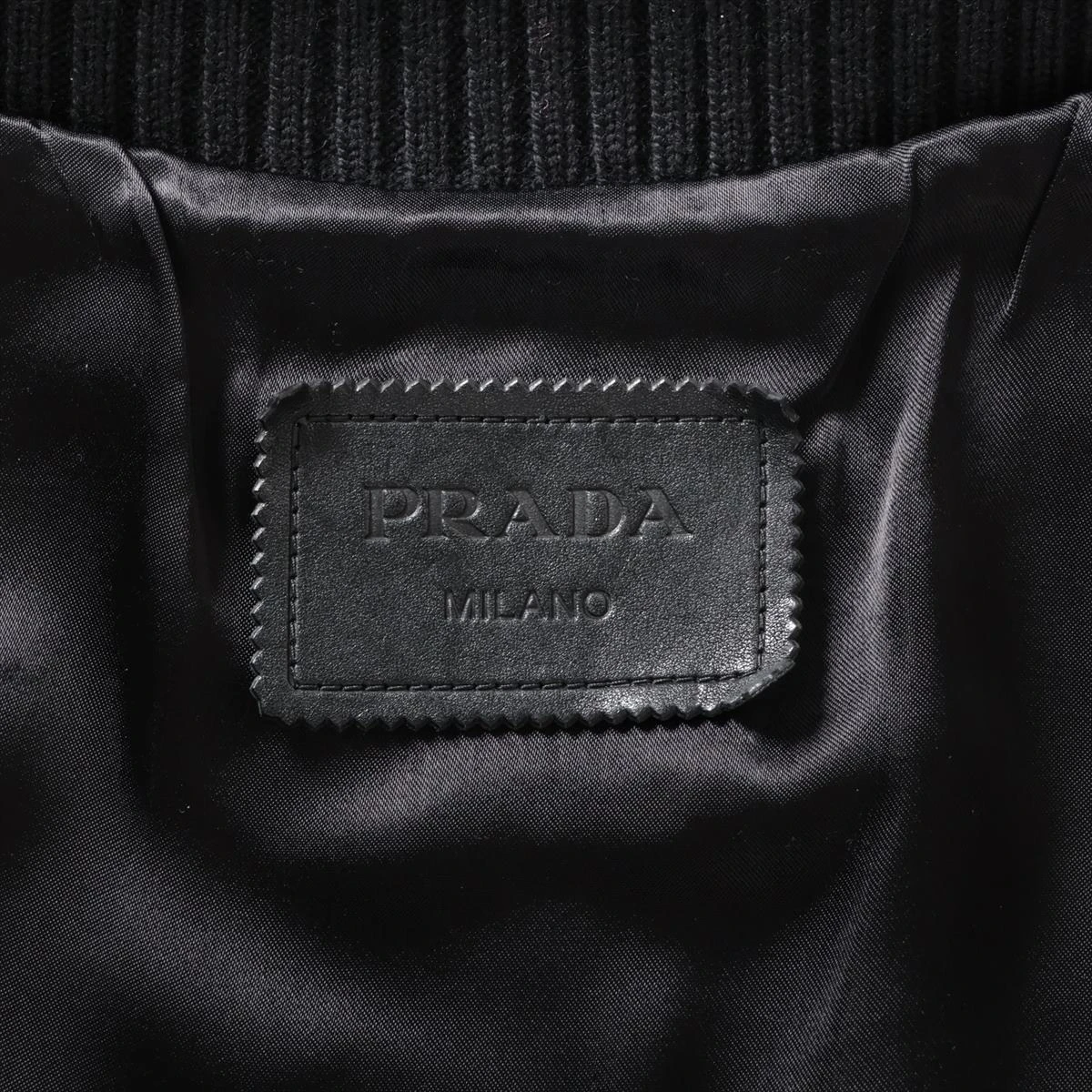 PRADA 23SS レザーボンバージャケットUPW455 プラダ 23SS レザー ボンバージャケット 50 ブラック UPW455