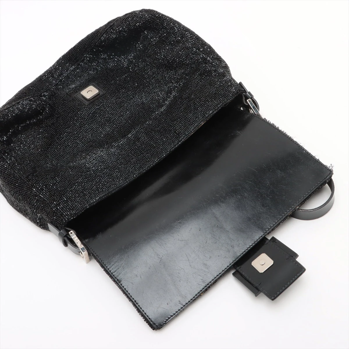 フェンディ マンマバケット レザー×ビーズ ショルダーバッグ ブラック