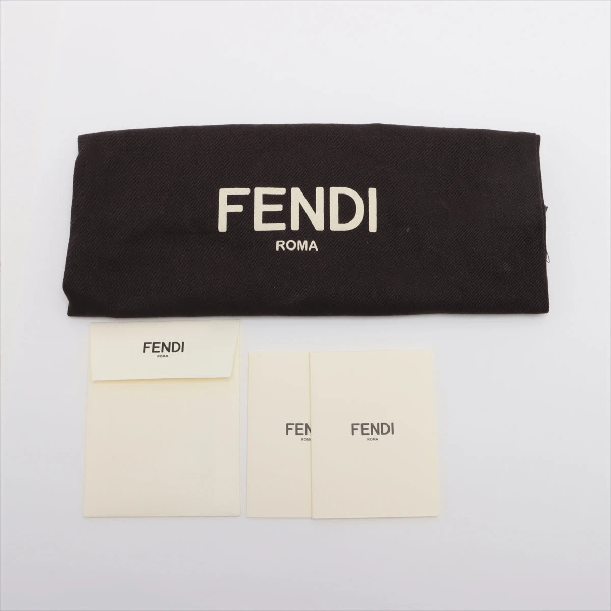 フェンディ ボックス レザー ショルダーバッグ ブラック×イエロー 