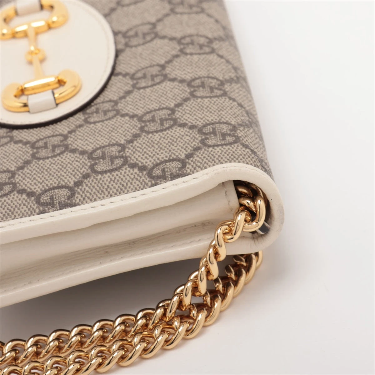 グッチ ホースビット GG柄 GGスプリーム 二つ折り財布 レザー 白 GUCCI グッチ 財布 レディース ブランド 二つ折り財布 ホース