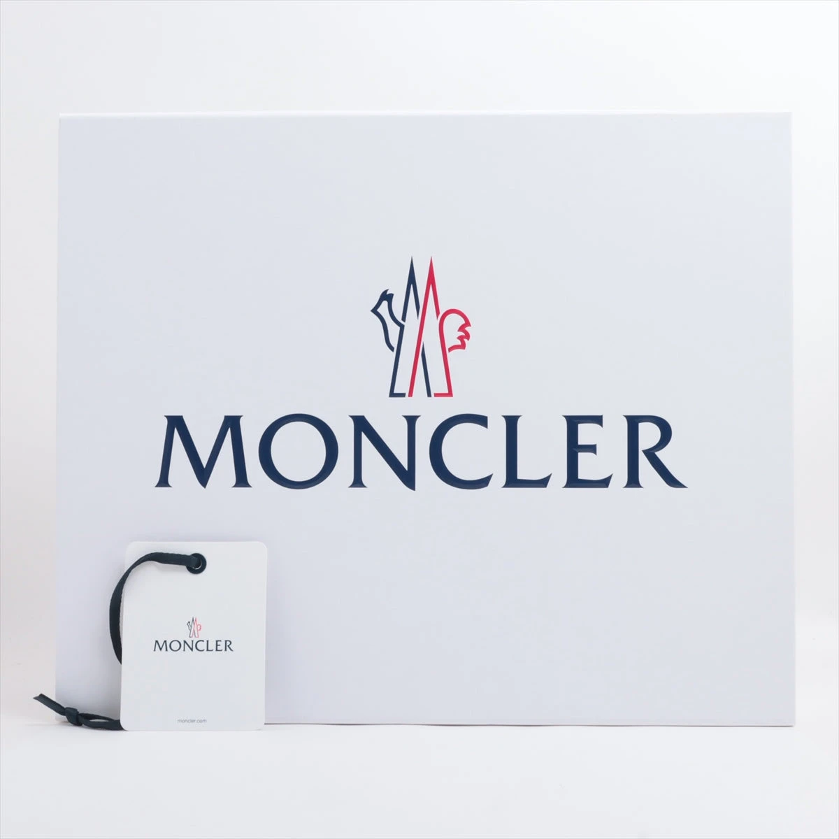 ◆MONCLER◆ ロゴプリント コットンビーチタオル モンクレール ロゴ 2023年 ビーチタオル コットン ベージュ
