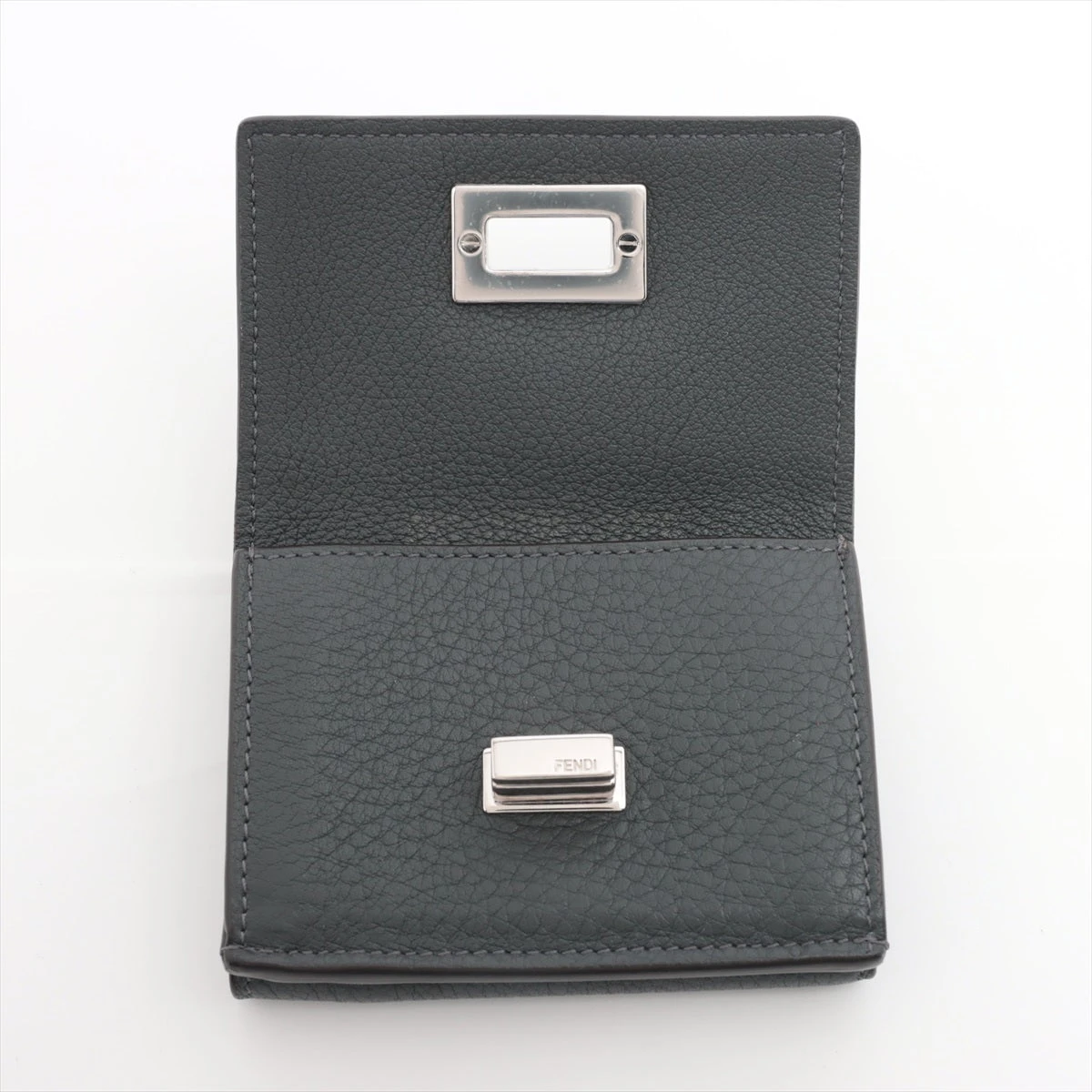 クレープ フェンディ セレリア 8M0426 レザー 財布 グレー A2895667｜中古