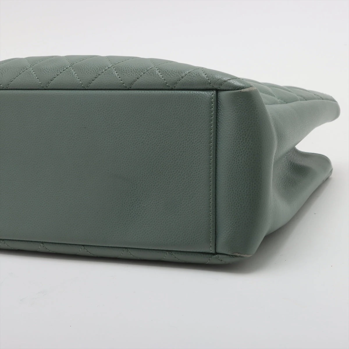 CHANEL エグゼクティブトート シルバー金具 グリーン キャビアスキン