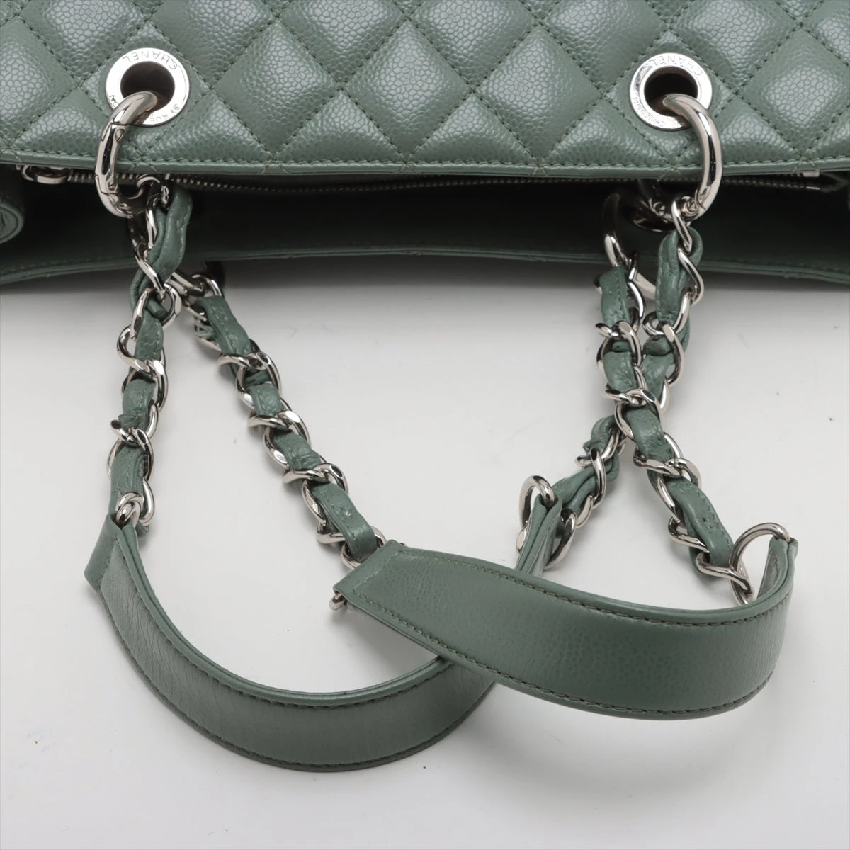 CHANEL エグゼクティブトート シルバー金具 グリーン キャビアスキン