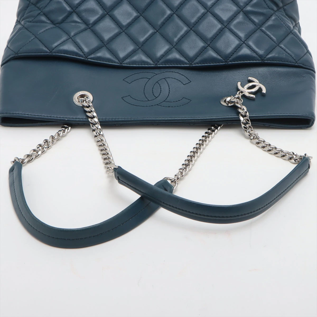 【真贋査定済】CHANEL シャネル マトラッセ ラムスキン チェーントート 真贋査定済】CHANEL シャネル マトラッセ ラムスキン チェーン