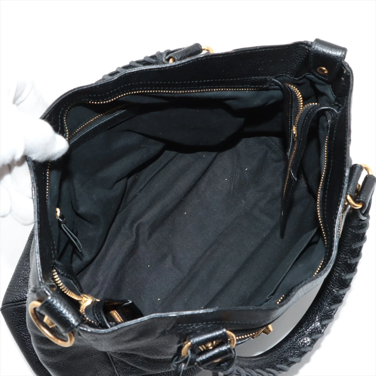 ゆ。取引ページ BALENCIAGA】バレンシアガ『クラシック ヴェロ』235216