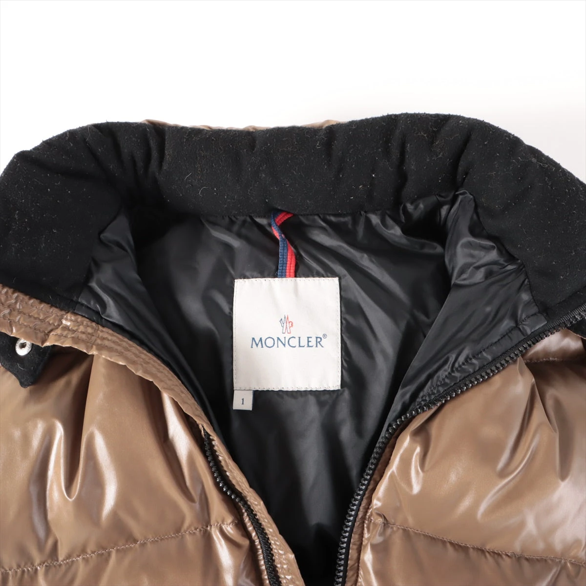 【値下げしました！】MONCLER ブラウン ダウンジャケット フード付き モンクレール ナイロン ダウンジャケット 1 レディース ブラウン