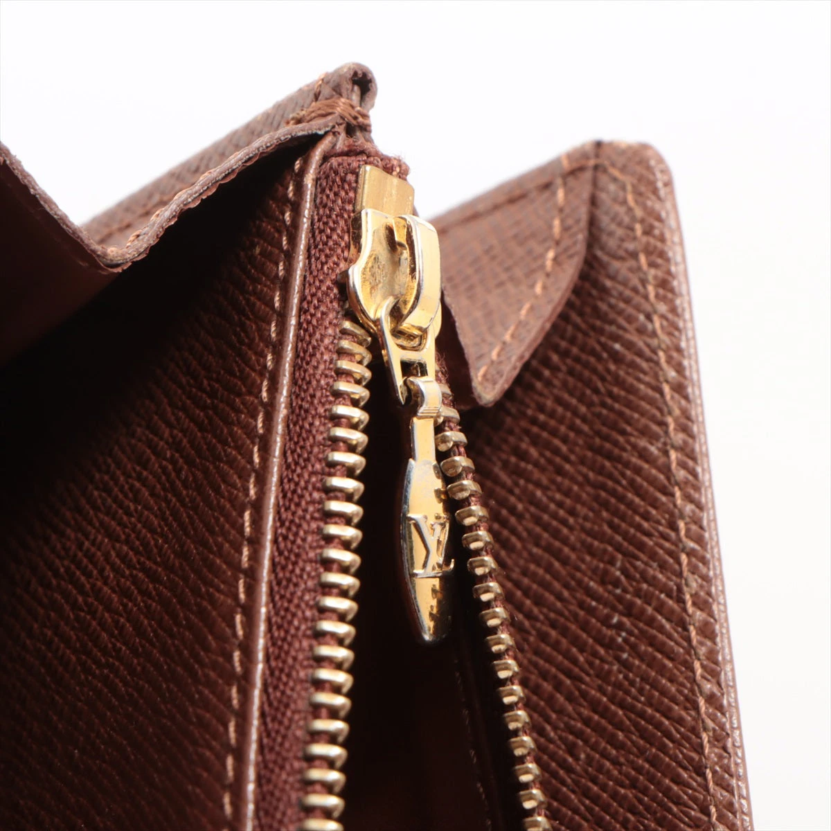 ヴィトン モノグラム ポルトフォイユサラエトワール M66556 ブラウン