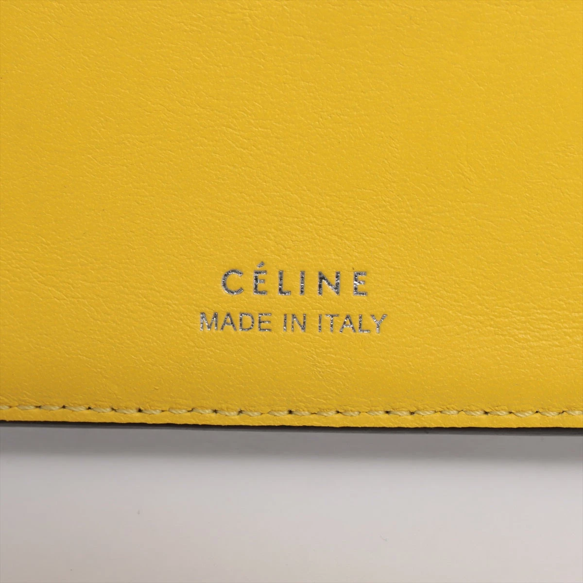 美品 CELINE スモールフォールデッド マルチファンクション イエロー 楽天市場】セリーヌ CELINE 財布 三つ折り財布 ミニ コンパクト